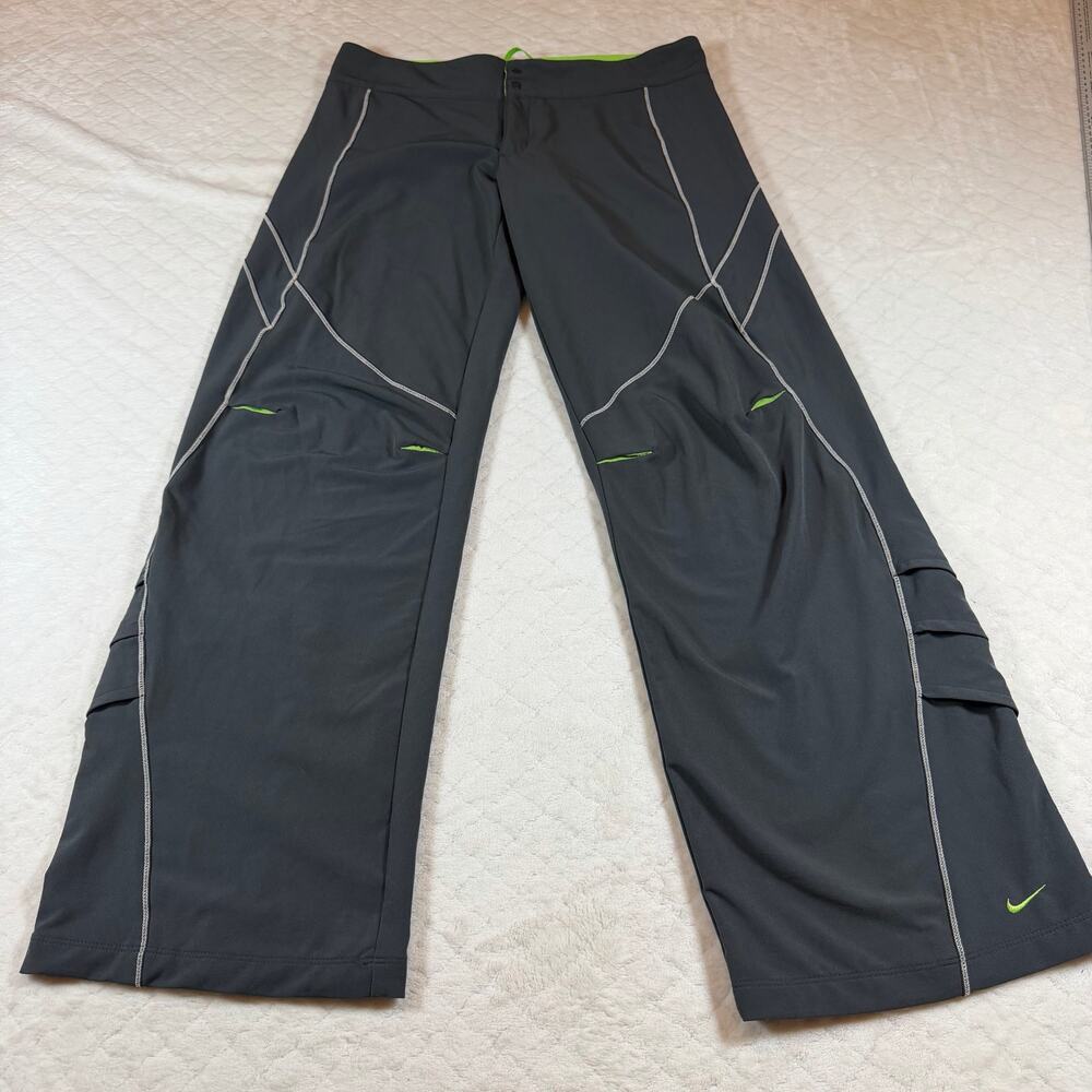 NIKE DRI-FIT SZ M 8/10 X 32" GRAY POLY/SPANDEX PANTS - excellent used condition